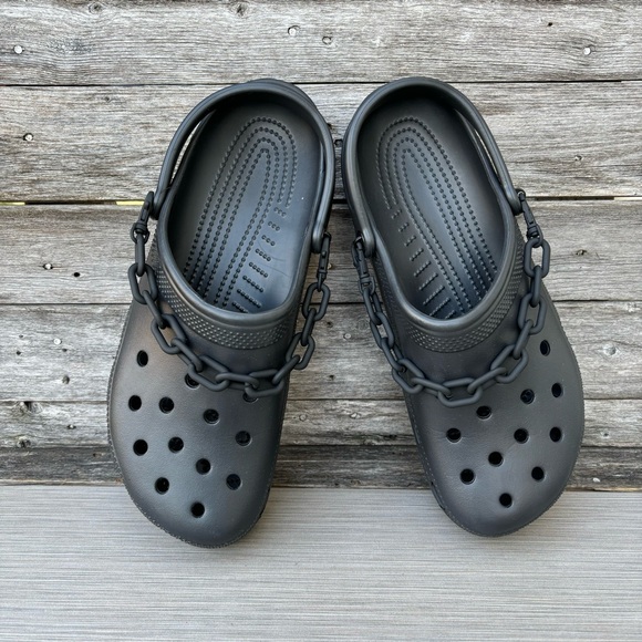 CROCS Classic Chain Clogs / Ms-Sz 13 - Picture 7 of 9